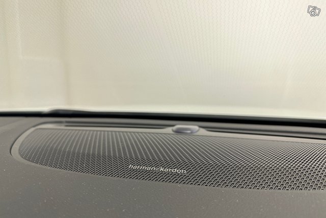 Volvo V90 21