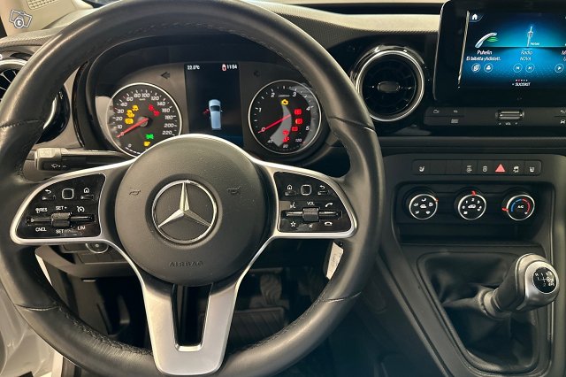 Mercedes-Benz Citan 8