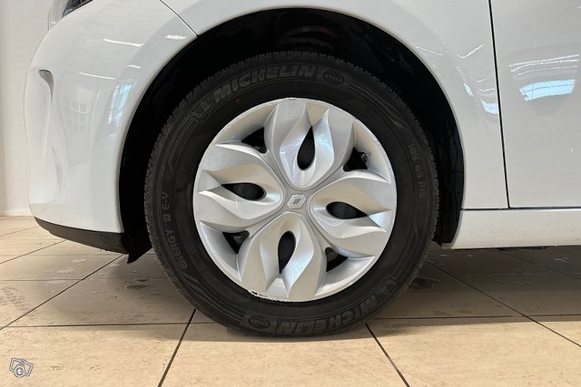Renault ZOE 7