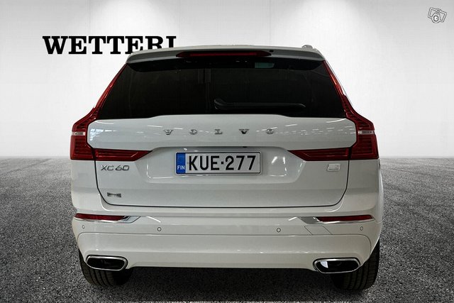 Volvo XC60 5