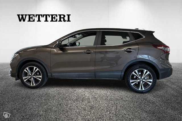 Nissan QASHQAI 6