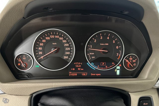 BMW 335 16