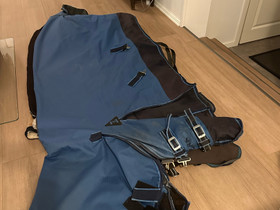 Rain Buster sadeloimi, Satulat ja varusteet, Hevoset ja hevosurheilu, Oulu, Tori.fi Rain Buster sadeloimi, Satulat ja varusteet, Hevoset ja hevosurheilu, Oulu, Tori.fi