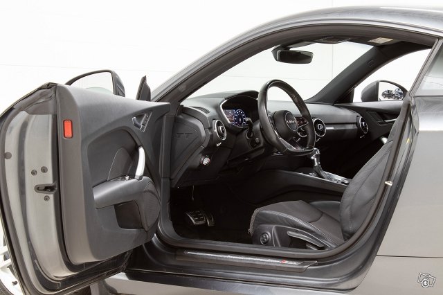 Audi TT 11