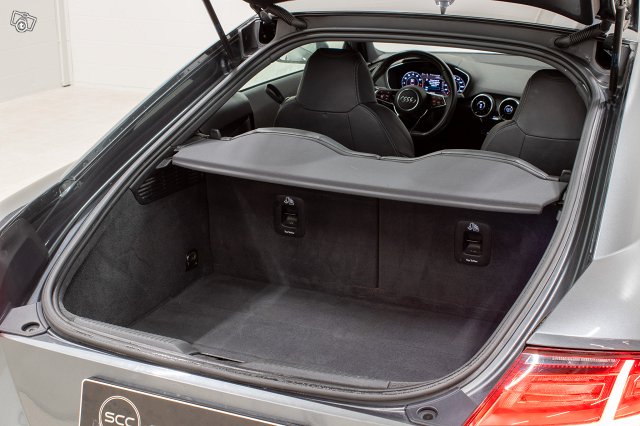Audi TT 25