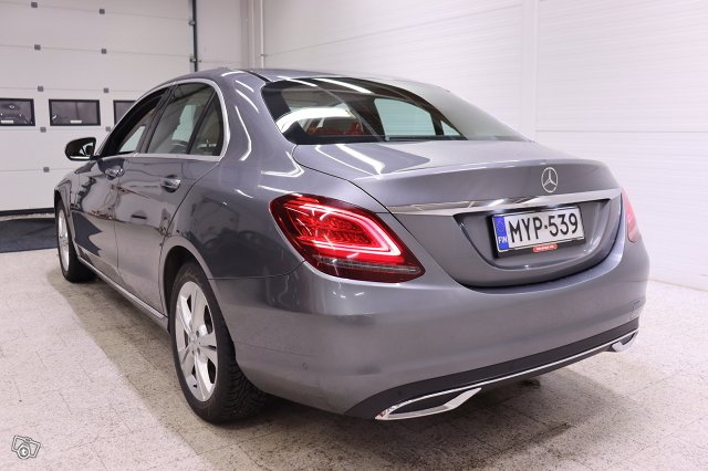 Mercedes-Benz C 4