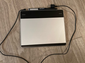 Wacom intuos piirtopöytä, Oheislaitteet, Tietokoneet ja lisälaitteet, Vantaa, Tori.fi Wacom intuos piirtopöytä, Oheislaitteet, Tietokoneet ja lisälaitteet, Vantaa, Tori.fi