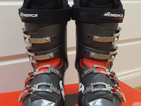 Nordica Trend LX laskettelumonot koko 27.5, Laskettelu ja lautailu, Urheilu ja ulkoilu, Vaasa, Tori.fi Nordica Trend LX laskettelumonot koko 27.5, Laskettelu ja lautailu, Urheilu ja ulkoilu, Vaasa, Tori.fi