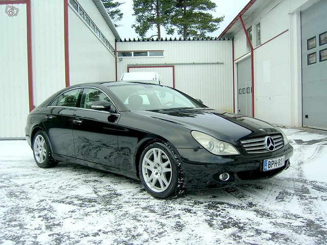 Mercedes-Benz CLS 4