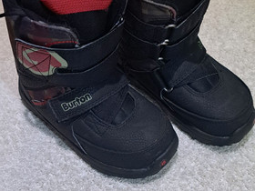 Burton youth grom koko 31.5, Laskettelu ja lautailu, Urheilu ja ulkoilu, Kouvola, Tori.fi Burton youth grom koko 31.5, Laskettelu ja lautailu, Urheilu ja ulkoilu, Kouvola, Tori.fi