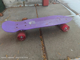 Longboard, Rullaluistelu ja skeittaus, Urheilu ja ulkoilu, Helsinki, Tori.fi Longboard, Rullaluistelu ja skeittaus, Urheilu ja ulkoilu, Helsinki, Tori.fi