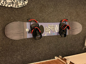 Salomon lumilauta 149 cm, Laskettelu ja lautailu, Urheilu ja ulkoilu, Pyhtää, Tori.fi Salomon lumilauta 149 cm, Laskettelu ja lautailu, Urheilu ja ulkoilu, Pyhtää, Tori.fi