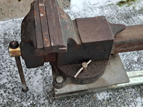Ruuvipenkki, Muu rakentaminen ja remontointi, Rakennustarvikkeet ja työkalut, Oulu, Tori.fi Ruuvipenkki, Muu rakentaminen ja remontointi, Rakennustarvikkeet ja työkalut, Oulu, Tori.fi