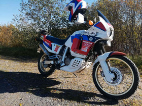 Honda Africa Twin, Moottoripyörät, Moto, Kristiinankaupunki, Tori.fi Honda Africa Twin, Moottoripyörät, Moto, Kristiinankaupunki, Tori.fi