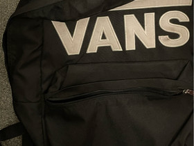 Vans Reppu, Laukut ja hatut, Asusteet ja kellot, Vantaa, Tori.fi Vans Reppu, Laukut ja hatut, Asusteet ja kellot, Vantaa, Tori.fi