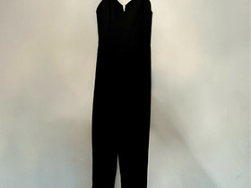 Musta jumpsuit/haalari, Vaatteet ja kengät, Turku, Tori.fi Musta jumpsuit/haalari, Vaatteet ja kengät, Turku, Tori.fi