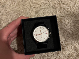 Tommy Hilfiger Easton Watch -rannekello, Kellot ja korut, Asusteet ja kellot, Kuopio, Tori.fi Tommy Hilfiger Easton Watch -rannekello, Kellot ja korut, Asusteet ja kellot, Kuopio, Tori.fi