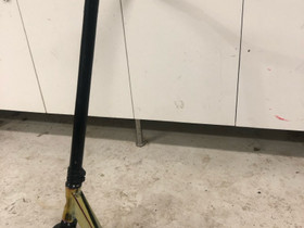 Lucky prospect scoot, Rullaluistelu ja skeittaus, Urheilu ja ulkoilu, Vantaa, Tori.fi Lucky prospect scoot, Rullaluistelu ja skeittaus, Urheilu ja ulkoilu, Vantaa, Tori.fi