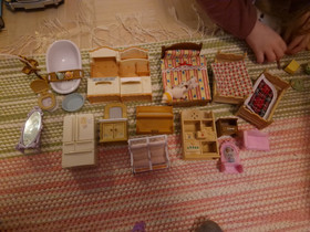 Sylvanian families setti, Lelut ja pelit, Lastentarvikkeet ja lelut, Oulu, Tori.fi Sylvanian families setti, Lelut ja pelit, Lastentarvikkeet ja lelut, Oulu, Tori.fi