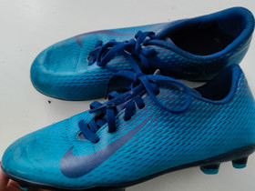 Nike nappikset, Jalkapallo, Urheilu ja ulkoilu, Pori, Tori.fi Nike nappikset, Jalkapallo, Urheilu ja ulkoilu, Pori, Tori.fi
