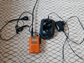 Zodiac Team Pro VHF radiopuhelin, GPS, riistakamerat ja radiopuhelimet, Metsästys ja kalastus, Liminka, Tori.fi Zodiac Team Pro VHF radiopuhelin, GPS, riistakamerat ja radiopuhelimet, Metsästys ja kalastus, Liminka, Tori.fi