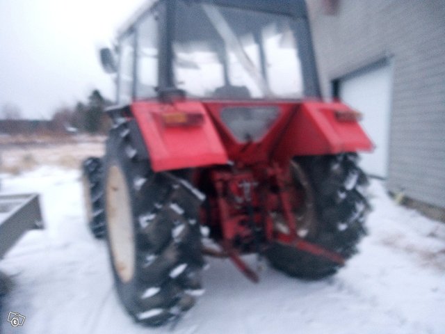 International 844S, kuva 1