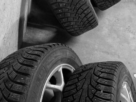225/55/16 5x112 Hyvät nastat!, Renkaat ja vanteet, Varkaus, Tori.fi 225/55/16 5x112 Hyvät nastat!, Renkaat ja vanteet, Varkaus, Tori.fi