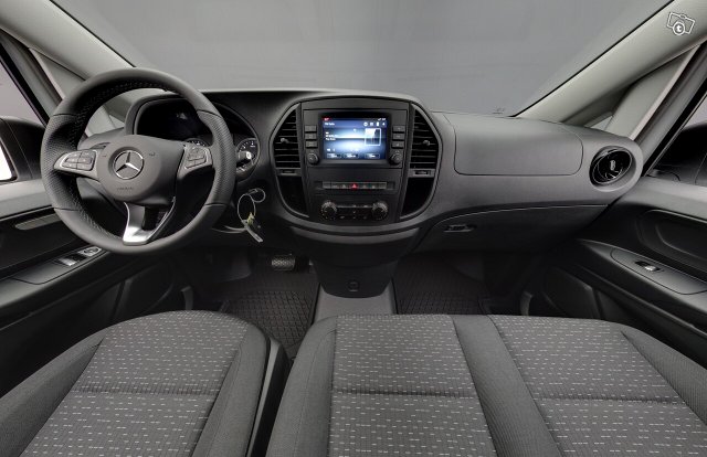 Mercedes-Benz Vito 8