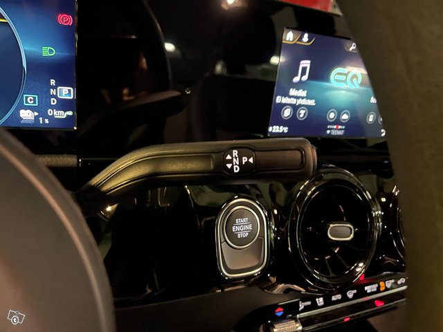 Mercedes-Benz B 18