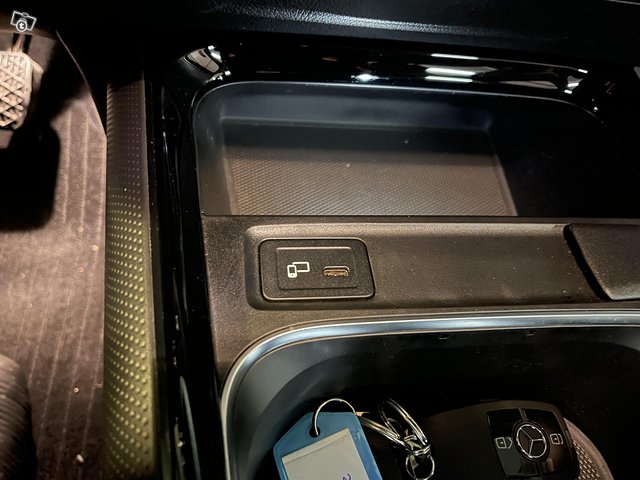 Mercedes-Benz B 22