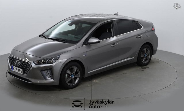 HYUNDAI IONIQ Hybrid 1