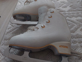 Edea wave 235 rotation terällä, Jääkiekko ja luistelu, Urheilu ja ulkoilu, Rovaniemi, Tori.fi Edea wave 235 rotation terällä, Jääkiekko ja luistelu, Urheilu ja ulkoilu, Rovaniemi, Tori.fi