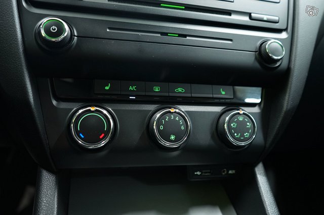 Skoda Octavia 23