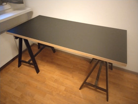 Ikea-pöytä pukkijaloilla, Pöydät ja tuolit, Sisustus ja huonekalut, Helsinki, Tori.fi Ikea-pöytä pukkijaloilla, Pöydät ja tuolit, Sisustus ja huonekalut, Helsinki, Tori.fi