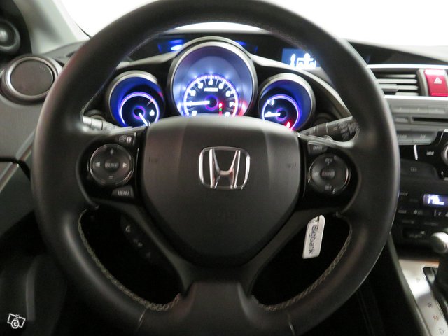 Honda Civic Tourer 11