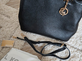 Michael Kors Anabelle nahkalaukku, Laukut ja hatut, Asusteet ja kellot, Valkeakoski, Tori.fi Michael Kors Anabelle nahkalaukku, Laukut ja hatut, Asusteet ja kellot, Valkeakoski, Tori.fi