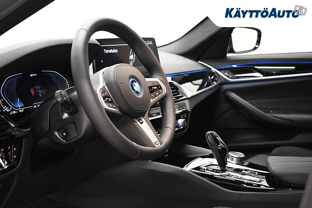 BMW 530 9