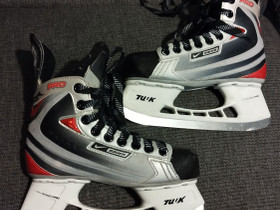 Bauer Vapor Pro koko 2/35, Jääkiekko ja luistelu, Urheilu ja ulkoilu, Tampere, Tori.fi Bauer Vapor Pro koko 2/35, Jääkiekko ja luistelu, Urheilu ja ulkoilu, Tampere, Tori.fi