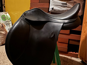 Arena wide yleis 17", Satulat ja varusteet, Hevoset ja hevosurheilu, Forssa, Tori.fi Arena wide yleis 17", Satulat ja varusteet, Hevoset ja hevosurheilu, Forssa, Tori.fi
