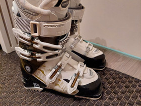Laskettelumonot Fischer 24,5, Laskettelu ja lautailu, Urheilu ja ulkoilu, Tampere, Tori.fi Laskettelumonot Fischer 24,5, Laskettelu ja lautailu, Urheilu ja ulkoilu, Tampere, Tori.fi