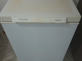 Electrolux COMPACT 105 Litraa Arkkupakasti, Jääkaapit ja pakastimet, Kodinkoneet, Helsinki, Tori.fi Electrolux COMPACT 105 Litraa Arkkupakasti, Jääkaapit ja pakastimet, Kodinkoneet, Helsinki, Tori.fi