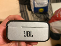 Jbl toimivat bluetooth kuulokkeet