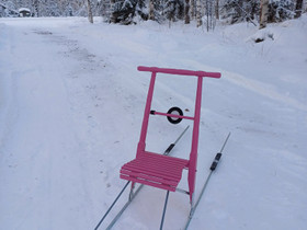 Potkukelkka ESLA T6 - pinkki, Ulkoilu ja retkeily, Urheilu ja ulkoilu, Kuopio, Tori.fi Potkukelkka ESLA T6 - pinkki, Ulkoilu ja retkeily, Urheilu ja ulkoilu, Kuopio, Tori.fi