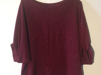 Viininpunainen oversize paita