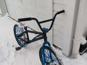 BMX temppupyörä, Muut pyörät, Polkupyörät ja pyöräily, Joensuu, Tori.fi BMX temppupyörä, Muut pyörät, Polkupyörät ja pyöräily, Joensuu, Tori.fi