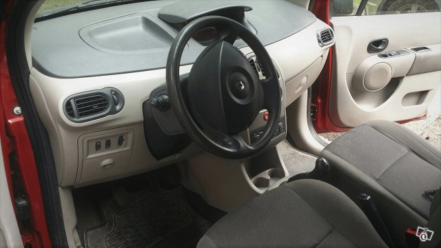 Renault Modus 4
