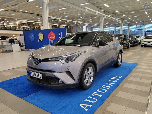 TOYOTA C-HR