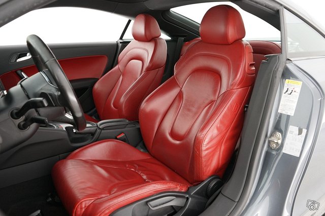 Audi TT 10