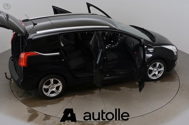 Peugeot 5008 10