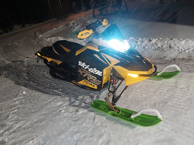 Ski-doo mz x-rs etec 800r, kuva 1